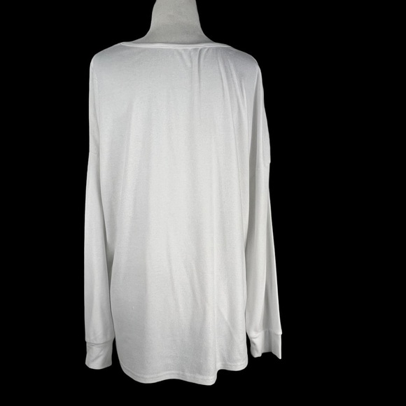 V-NECK EYELASH LACE TRIM WOMEN'S LONG SLEEVED TUNIC/TOP - Picture 2 of 9